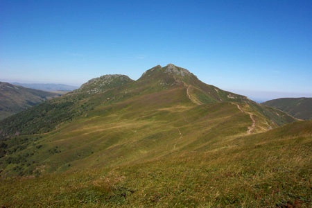 Sentier vers le sommet